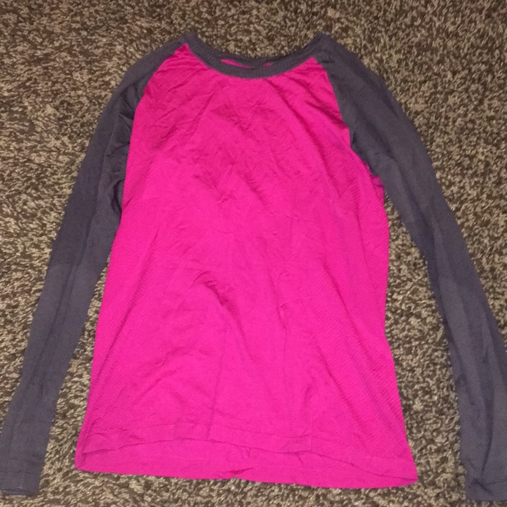 Woman’s athletic champion long sleeve